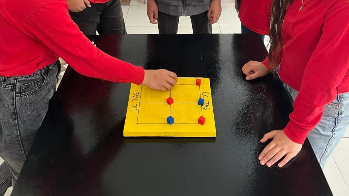 Geleneksel Çocuk Oyunları